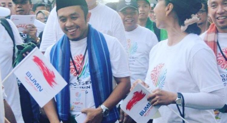 Peci Hitam dan Saya