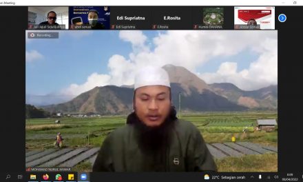 Dunia Tidak Lama, Balasannya Tiada Terkira