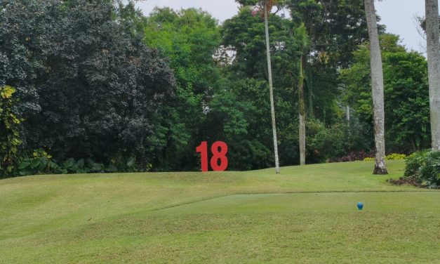 Belajar Kehidupan dari Lapangan Golf