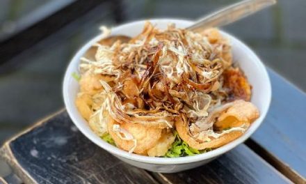 Mazhab Bubur Ayam: Antara Diaduk dan Tidak Diaduk