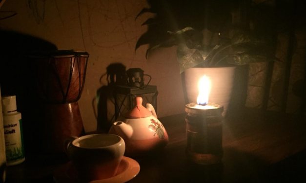 Sedia Lampu Sebelum Listrik Padam