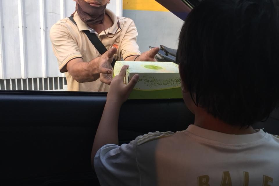 Belajar dari Berbagi