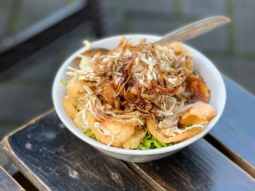 Mazhab Bubur Ayam: Antara Diaduk dan Tidak Diaduk