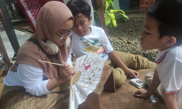 Ayah yang Belajar Hadir